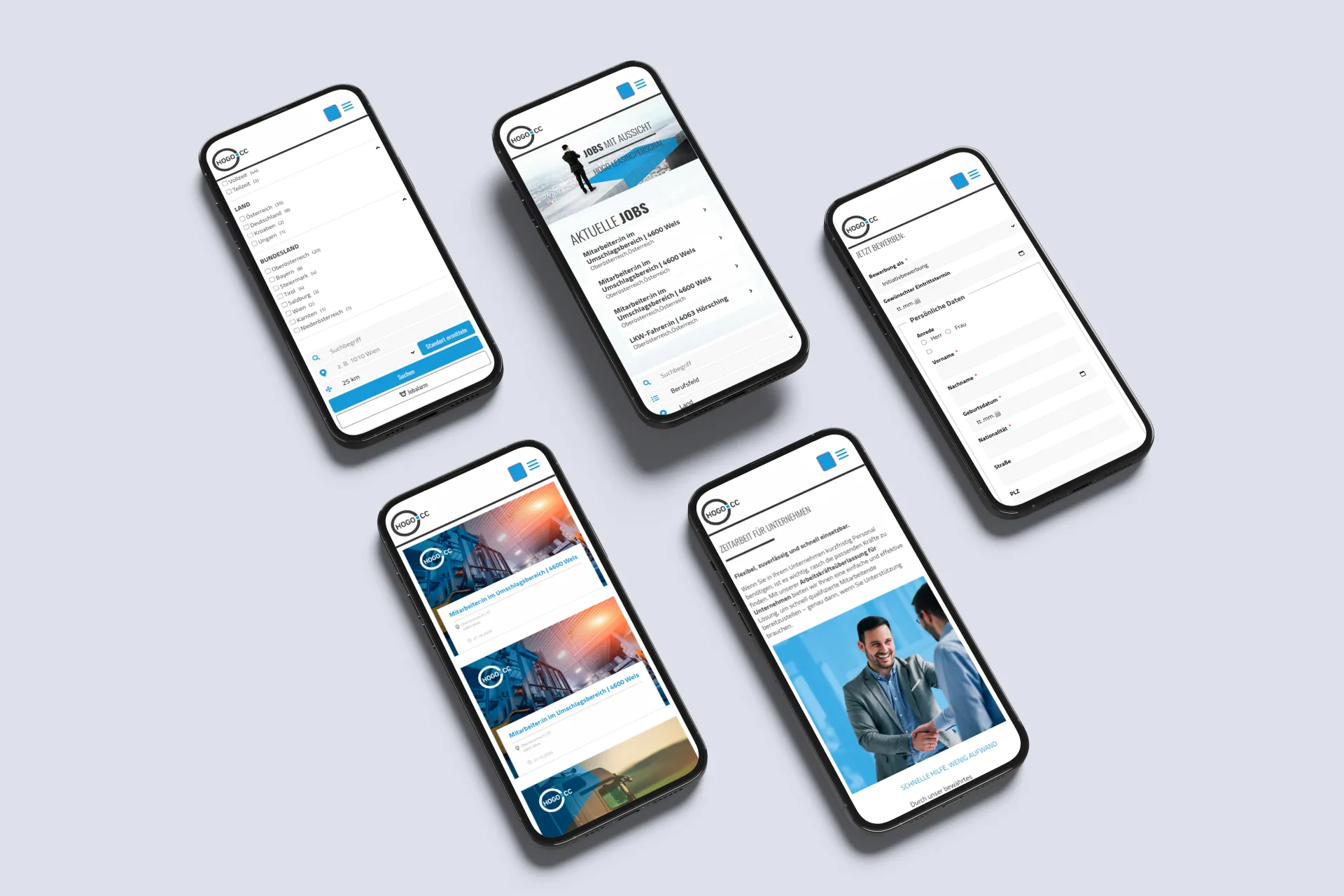 Grafik mit fünf schräg angeordneten Smartphones auf hellviolettem Hintergrund.