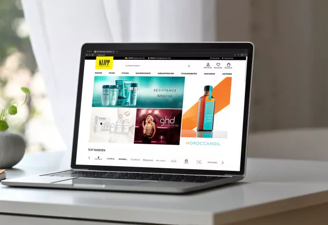 Klipp Startseite auf Laptop